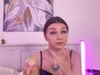 Offline mackenzie-foy on CamSoda