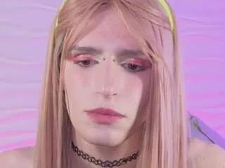 Offline madi-snow on CamSoda