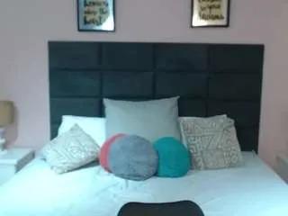 Offline madisonjenner on CamSoda