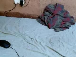 Offline magnetic-queen on CamSoda