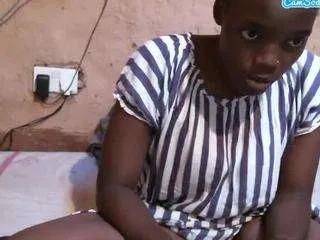 Offline magnetic-queen on CamSoda