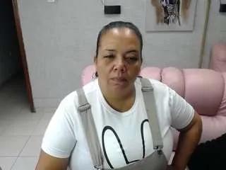 Offline mandahudson on CamSoda