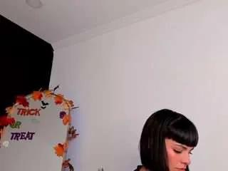 Freechat mariham on CamSoda