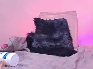 Offline mg-celeste on CamSoda