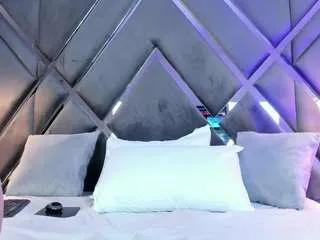 Offline mia-evansx on CamSoda