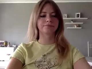 Offline milliedesire on CamSoda