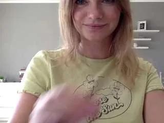 Offline milliedesire on CamSoda