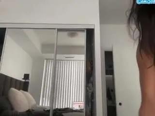 Offline misskellyy on CamSoda