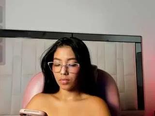 Offline misssophiery on CamSoda