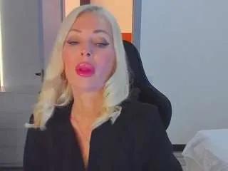 Offline miya-kisss on CamSoda