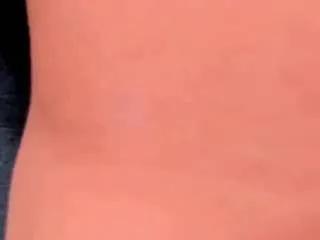 mollyhugs on CamSoda 