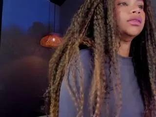 Offline nayahh on CamSoda