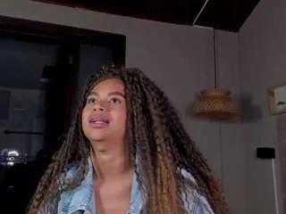 Offline nayahh on CamSoda