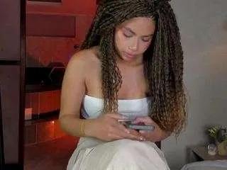 Offline nayahh on CamSoda