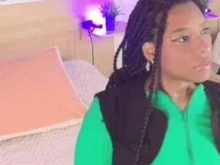 Offline niickypurple on CamSoda