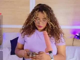 Offline niickypurple on CamSoda