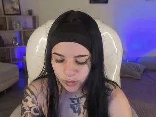 Offline niicole-fox2 on CamSoda