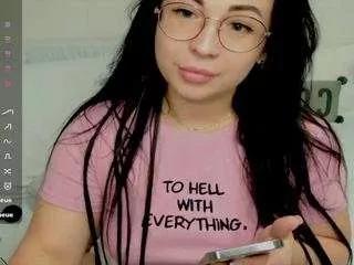 Offline nikol26 on CamSoda