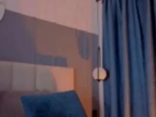 Offline nina-rose on CamSoda