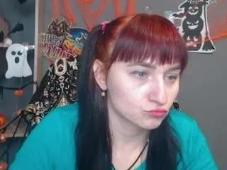 ninaflawlees on CamSoda 