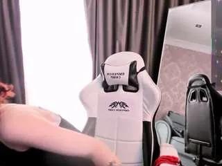 Offline noellegothicshadow on CamSoda