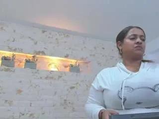 Freechat penelope-russo on CamSoda