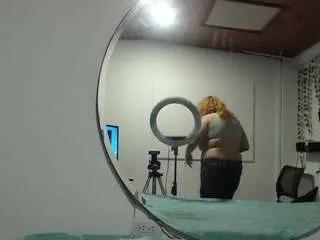 Offline poisondoll2 on CamSoda