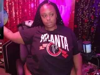 Offline queencroze on CamSoda