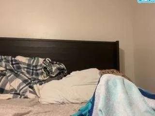 queenlolaxxx on CamSoda 