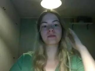 Offline rosiejune on CamSoda