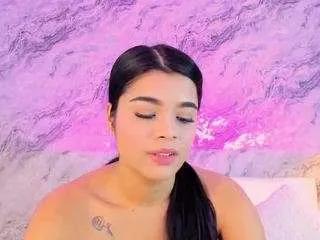 Freechat roxanneshelby on CamSoda