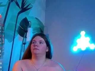 Freechat rubyvalen on CamSoda