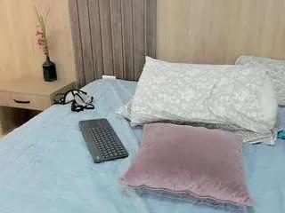 Freechat samantaagomez on CamSoda