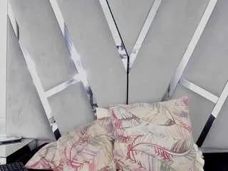 Offline samanthaht on CamSoda