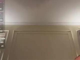 Offline sashalong13 on CamSoda