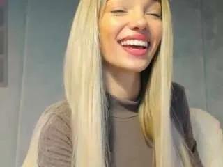 Offline sassyt33n on CamSoda