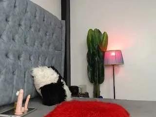 Offline sexy-alma on CamSoda