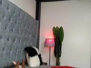 Offline sexy-alma on CamSoda