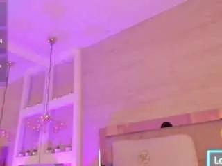 Freechat shanon-hughes on CamSoda