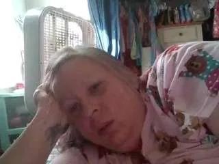 Offline starlight1983 on CamSoda