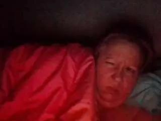 Offline starlight1983 on CamSoda