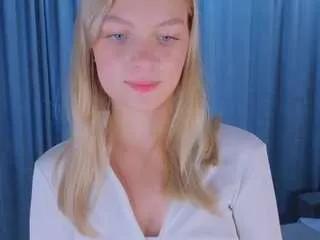 susansanders — more skin [222 tokens remaining]