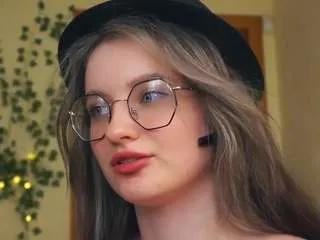 Offline synnegrindle on CamSoda