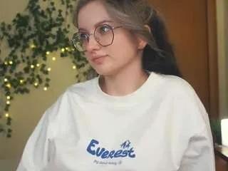 Offline synnegrindle on CamSoda