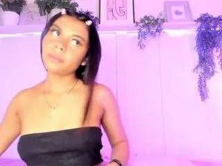 Offline thelayla-dh on CamSoda