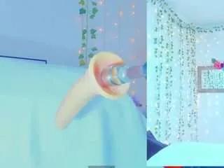 Offline tiffanny-loveee on CamSoda