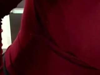 Offline tinny18 on CamSoda