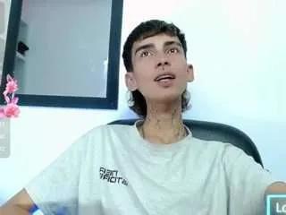 Freechat ttimy-x-boy on CamSoda