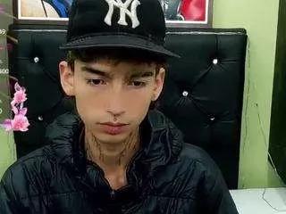 Freechat ttimy-x-boy on CamSoda
