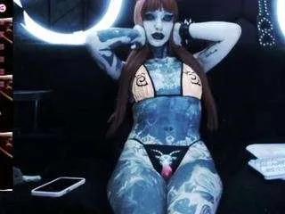 Offline typhoidmary on CamSoda